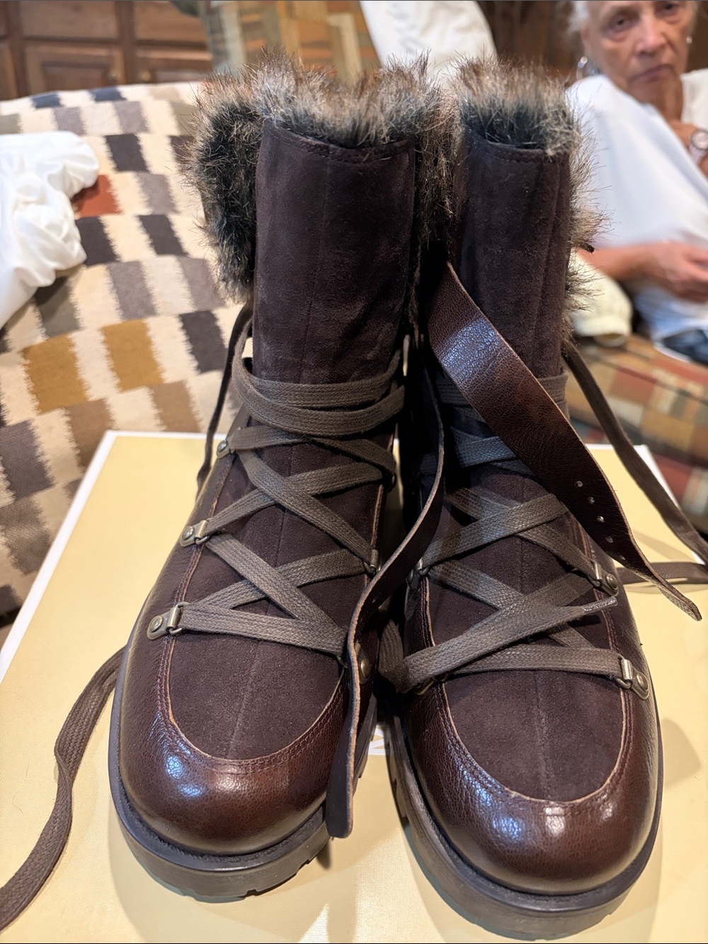 Source Unknown Brown Faux-Fur Trim Lace-Up Winter Boots